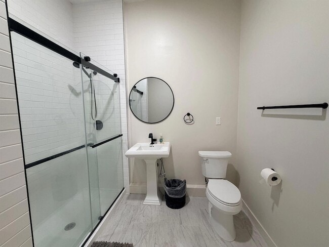 Building Photo - 2062 Valley Rim Rd