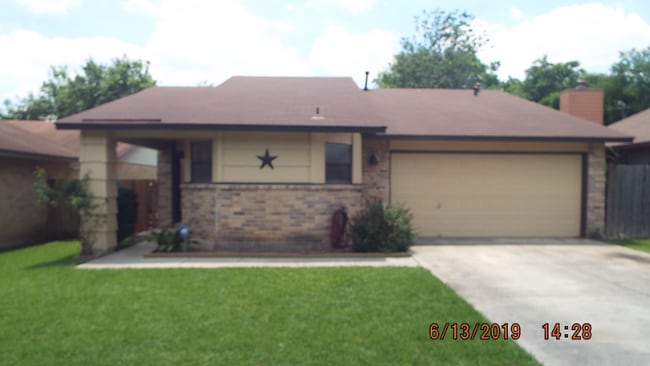 Building Photo - 13235 Larkwalk St