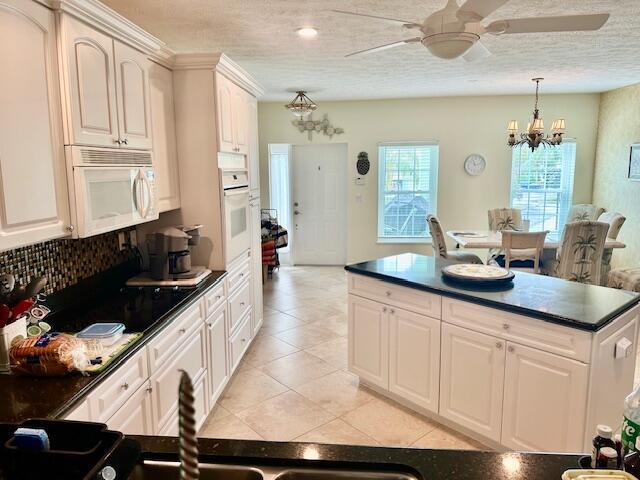 Building Photo - 2183 SE Wild Meadow Cir