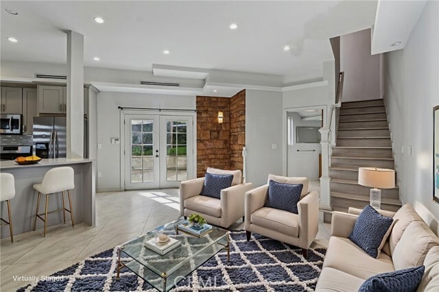 Building Photo - 24334 Crestlawn St