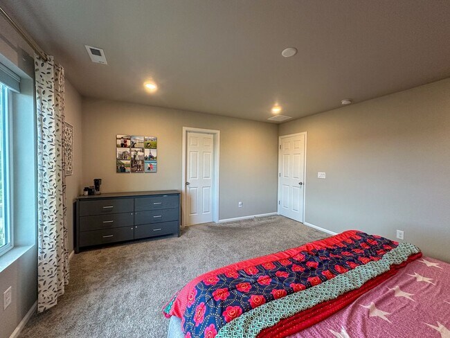 Building Photo - This is what a dream home looks like!