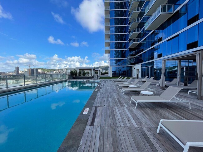 Building Photo - AZURE at Ala Moana - 1 Bed 1 Bath 1 Parking -Great location to Shopping & Restaurants