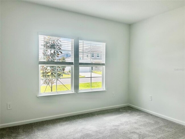 Building Photo - 6915 SW 89th Ln