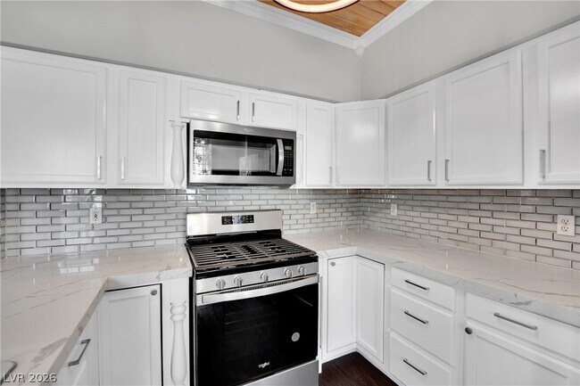 Building Photo - 1505 Truett St