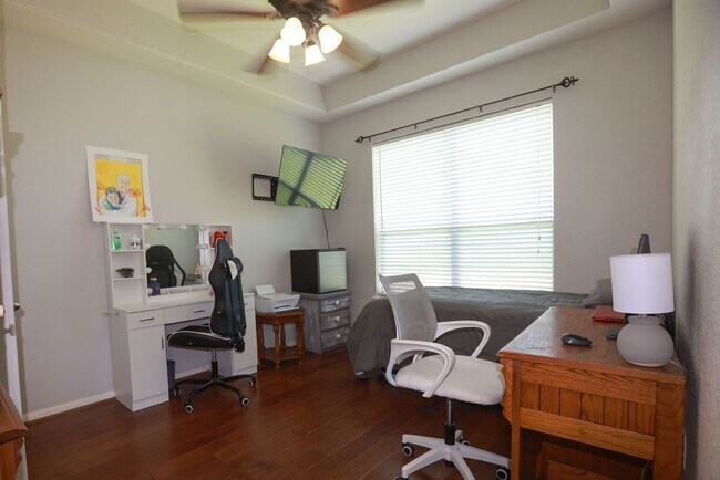 Building Photo - 7822 Ravens Point Dr