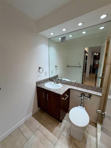 Building Photo - 3883 Turtle Creek Blvd