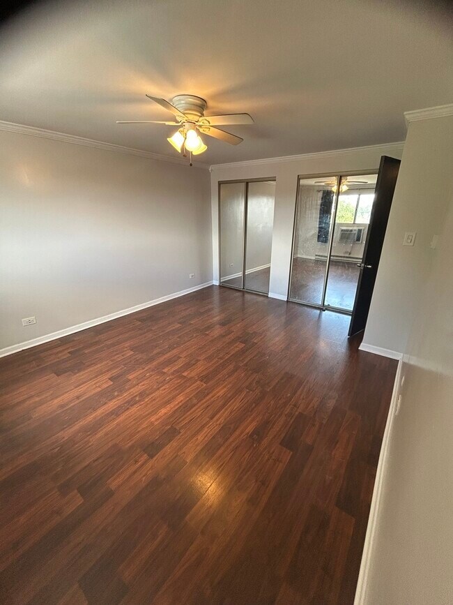 Building Photo - 6700 W 64th Pl
