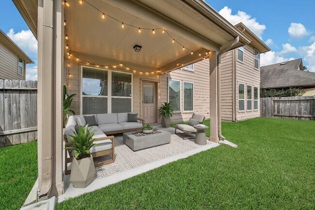 Building Photo - 4419 Fenway Park Way