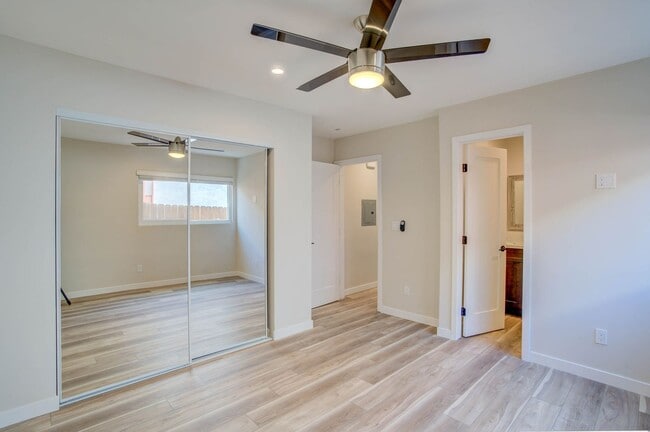 Building Photo - STUNNING 2BD/2BA IN NORTH PACIFIC BEACH! $...