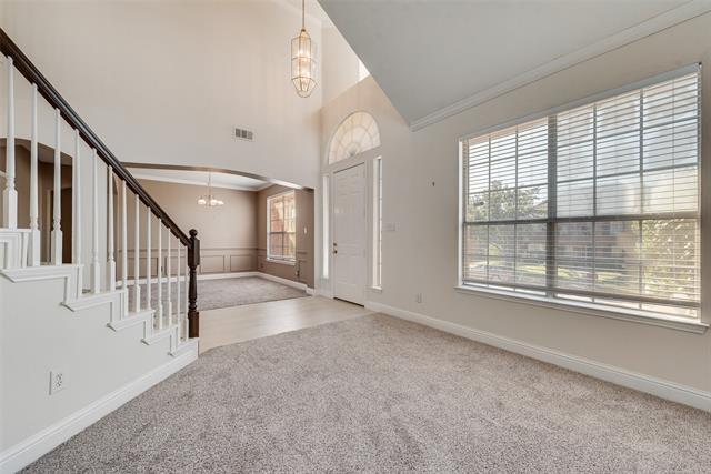 Building Photo - 3768 Menard Dr