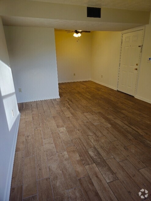 Building Photo - 1741 Jackson Ferry Rd