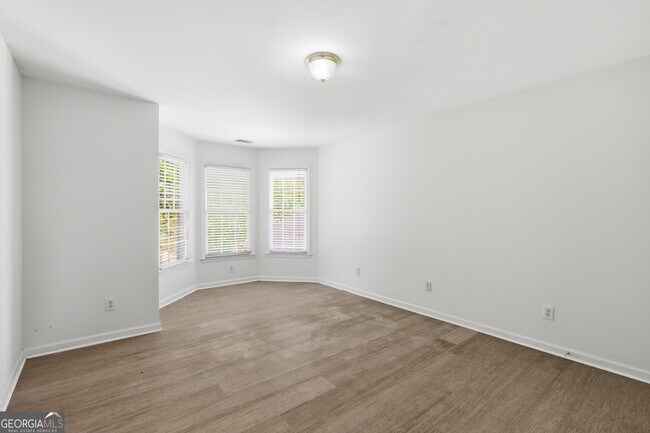 Building Photo - 1702 Clay Brooke Ct SE