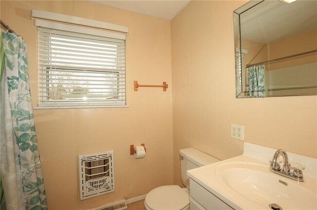 Building Photo - 804 NW 8 St