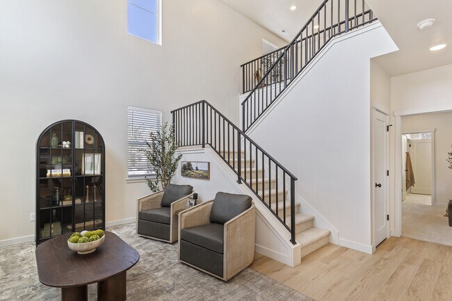 Building Photo - 1175 N Meridian Ln