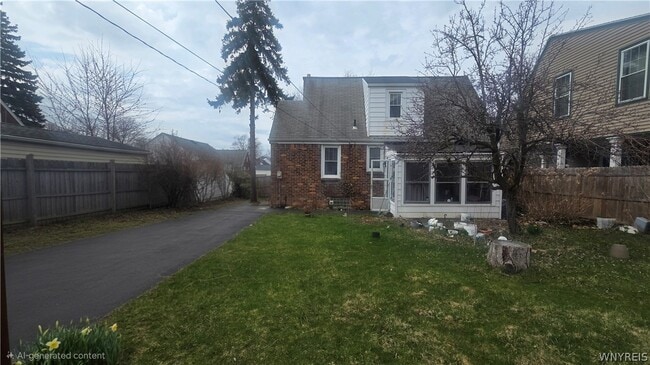 Building Photo - 1 Cresthaven Dr