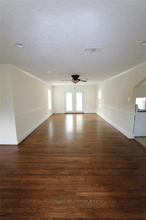 Building Photo - 6625 Schiller St