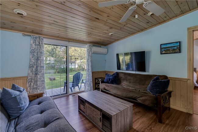 Building Photo - 216 Frontenac Blvd