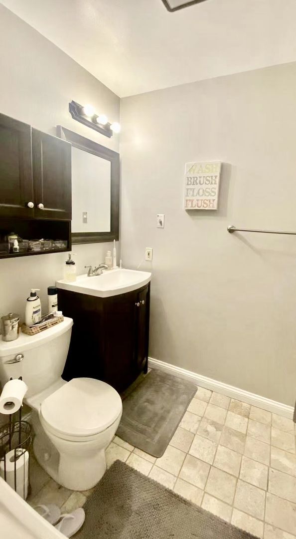 Building Photo - Beautiful 1-Bedroom Apartment in Fairmount...