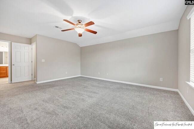 Building Photo - 143 Springhaven Dr