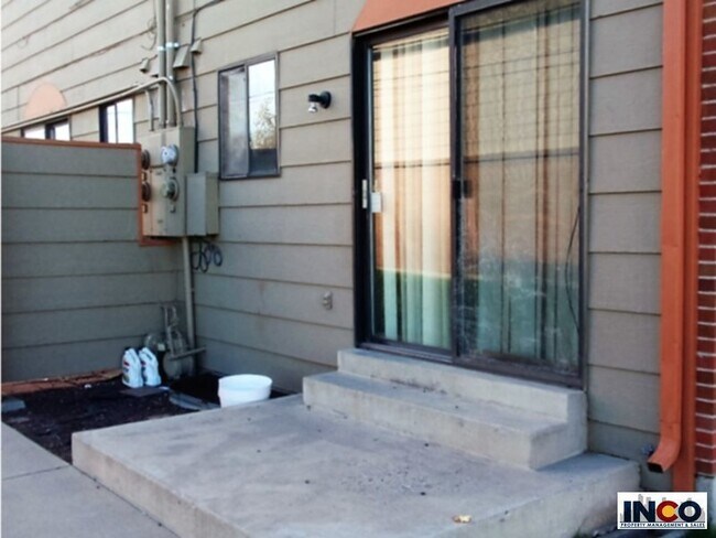 Building Photo - 790 S Patton Ct