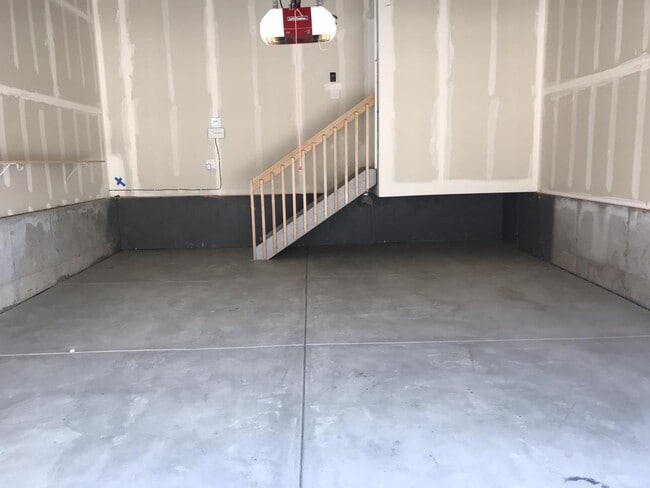 Building Photo - 15816 E Otero Ave