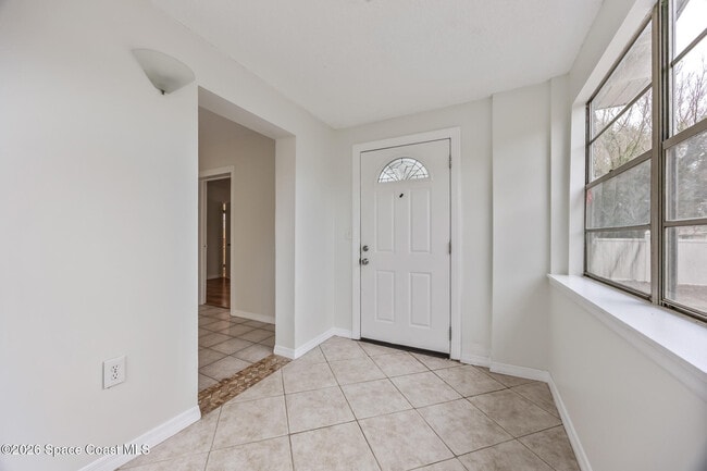 Building Photo - 108 Harrison Ave