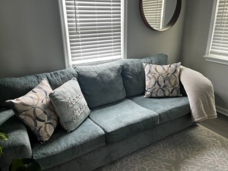 Building Photo - 5 Central St