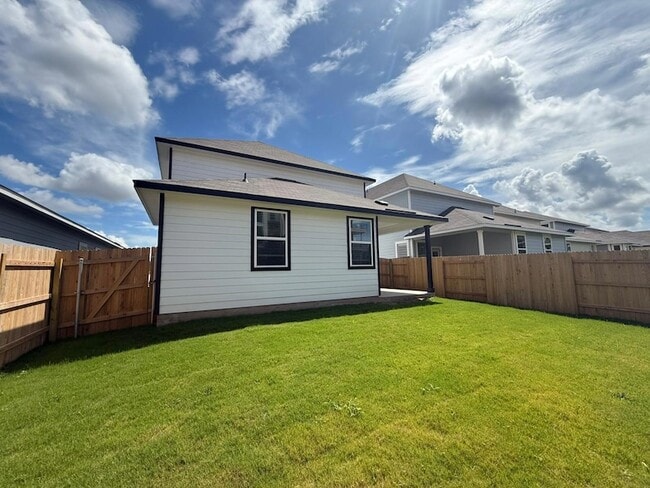 Building Photo - 2601 Totley Rd