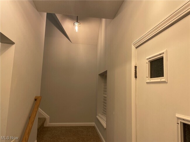 Building Photo - 2145 N Taylor Rd
