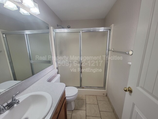 Building Photo - 6519 Yankee Dr