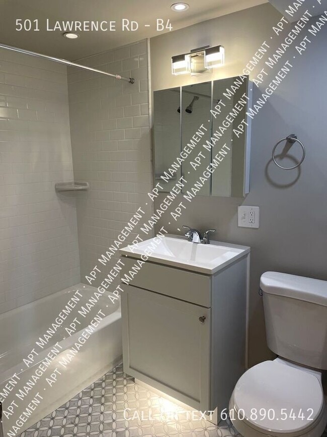 Building Photo - 501 Lawrence Rd