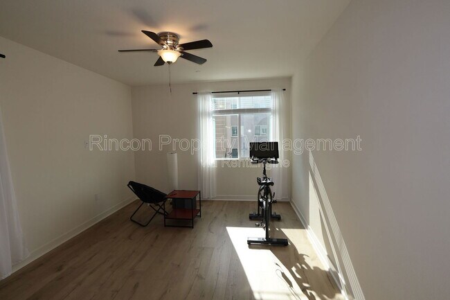 Building Photo - 2850 Wagon Wheel Rd