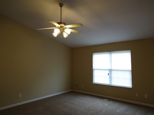 Building Photo - 5714 Outer Bank Rd