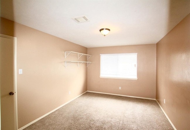 Building Photo - 3611 Darnell Ct
