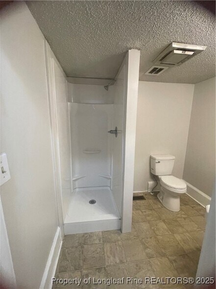 Building Photo - 401 S Clinton Ave