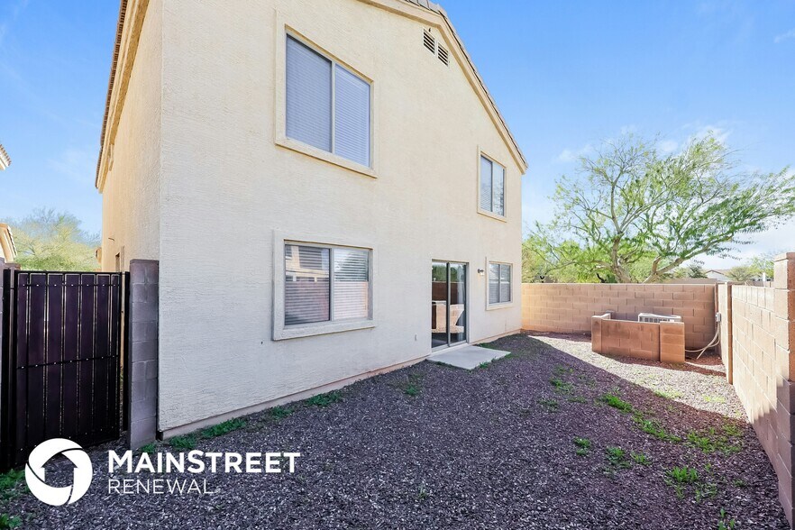Building Photo - 6720 N 129th Ln