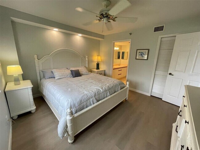 Building Photo - 2320 Terra Ceia Bay Blvd