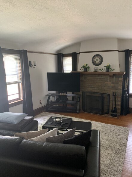 Building Photo - 2478 N 68th St