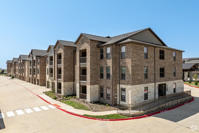 Building Photo - Alders Prosper