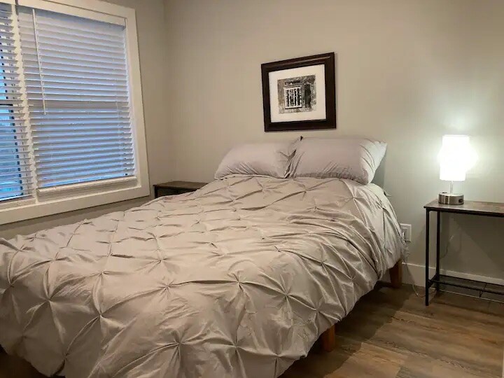 Building Photo - 2044 Solstice Ln