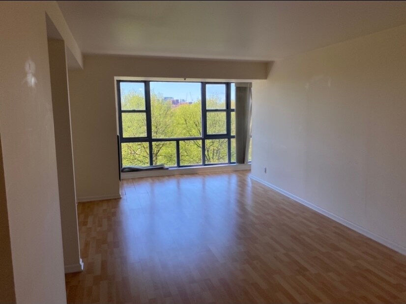 Building Photo - 170 Tremont St