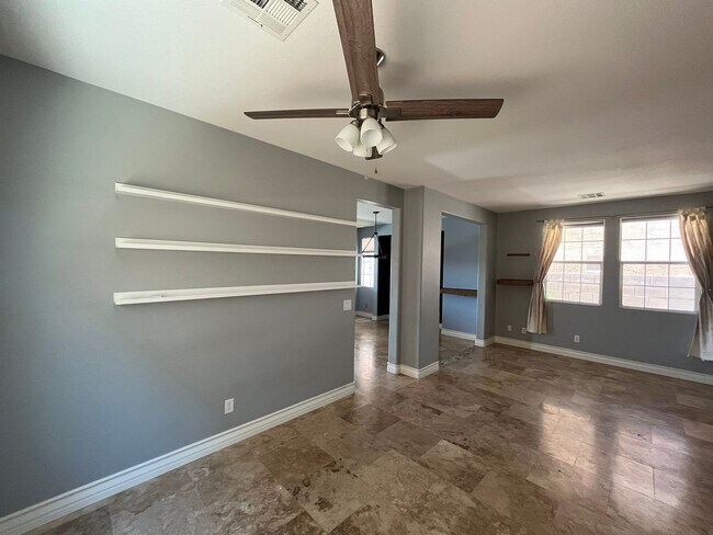 Building Photo - Stylish 3-Bedroom Home with Loft in Gated Community