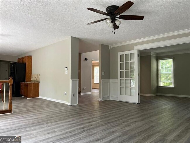 Building Photo - 1397 Wynford Gate
