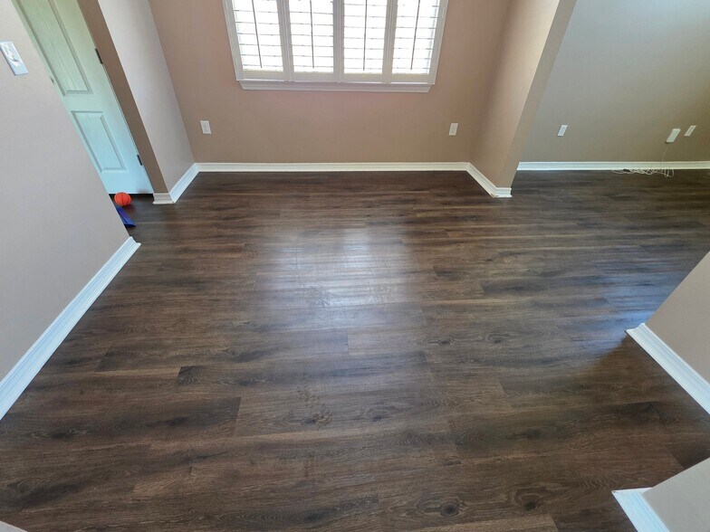 Building Photo - 713 Presscott St