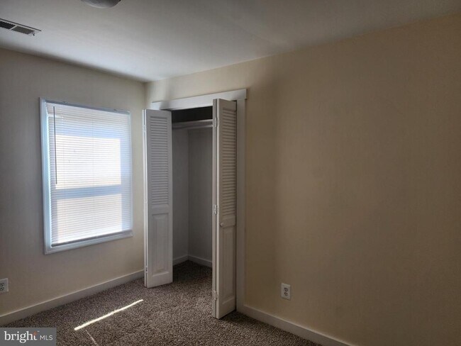 Building Photo - 38525 Chaptico Rd