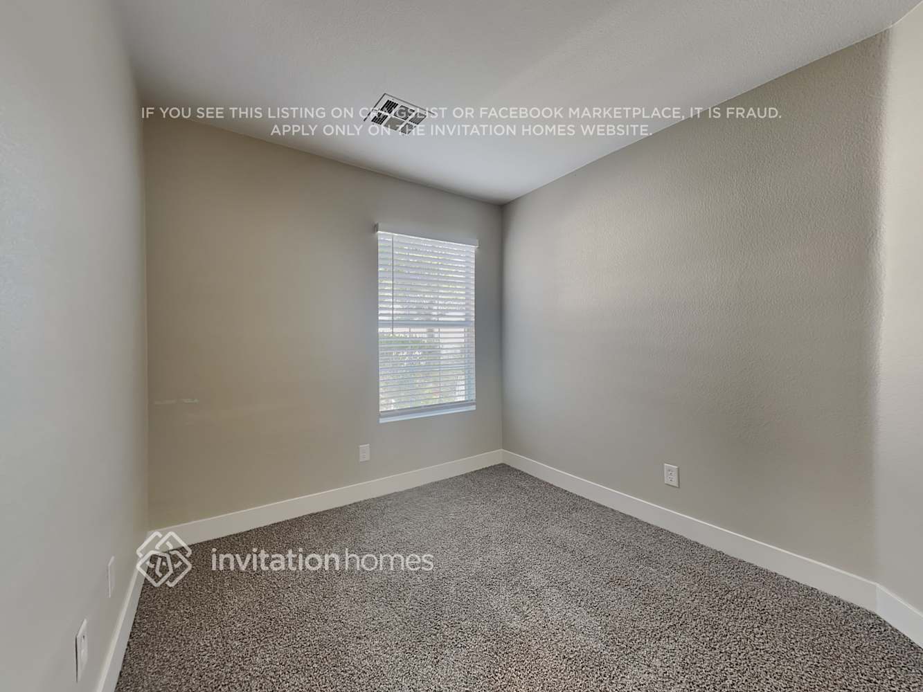 Building Photo - 8648 Shady Pines Dr