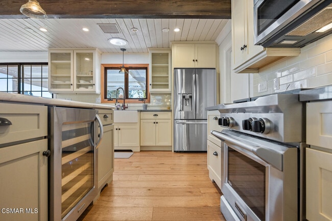 Building Photo - 11316 Barranca Rd