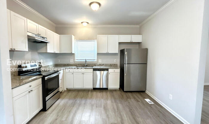 Building Photo - 679 Smith St SW