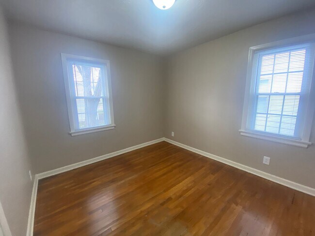 Building Photo - 4028 Monroe St