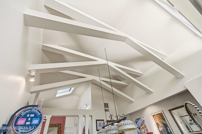 Building Photo - 470 Monmouth Pl